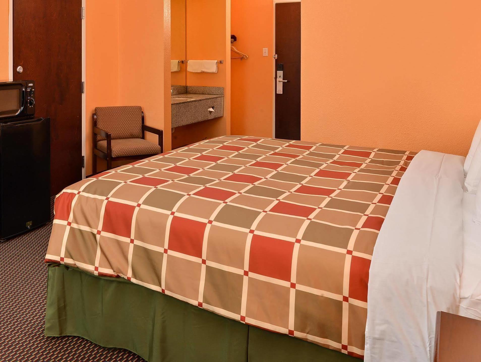 Executive Inn & Suites Breaux Bridge, La Buitenkant foto